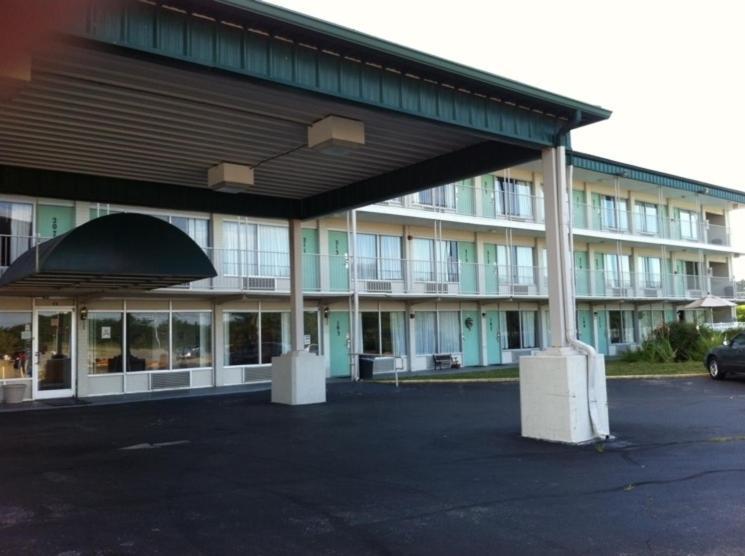 Motel 6 Richmond, Ky Eku Campus Area Eksteriør bilde