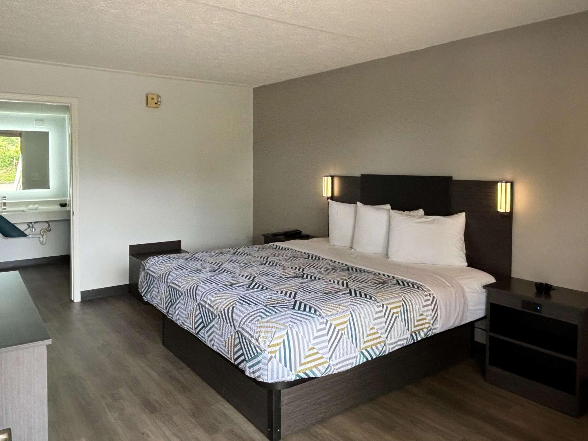 Motel 6 Richmond, Ky Eku Campus Area Eksteriør bilde