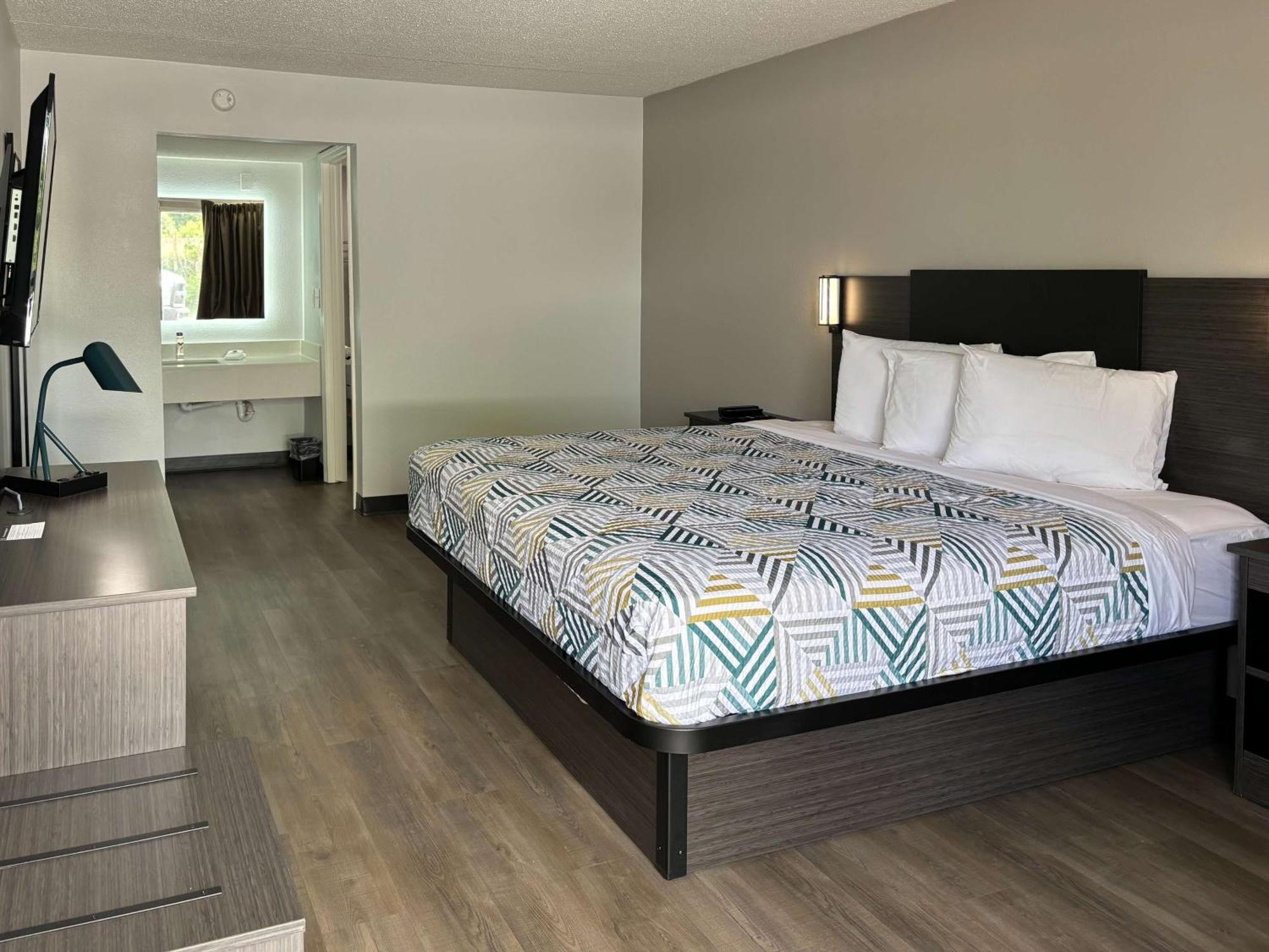 Motel 6 Richmond, Ky Eku Campus Area Eksteriør bilde