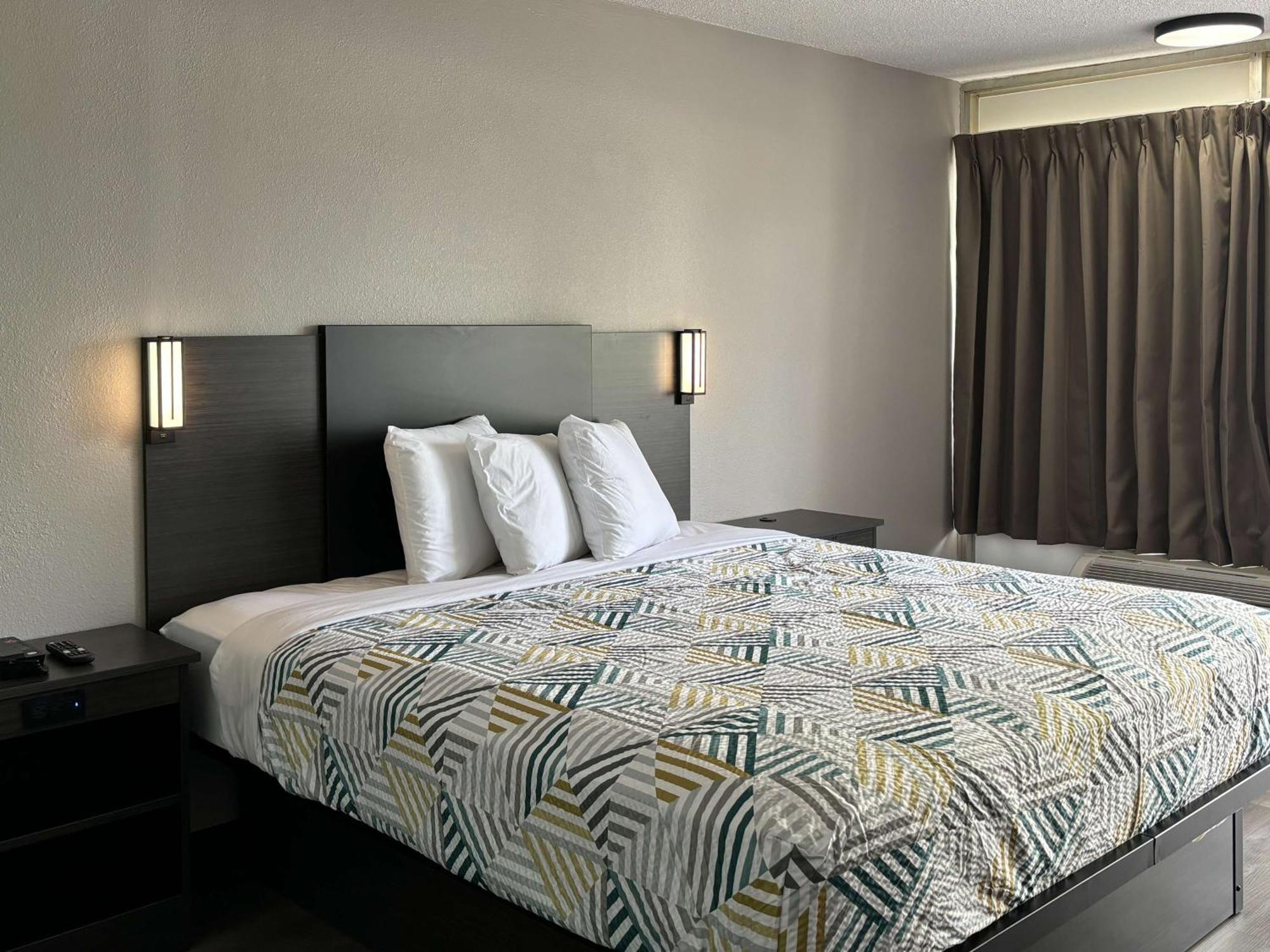 Motel 6 Richmond, Ky Eku Campus Area Eksteriør bilde