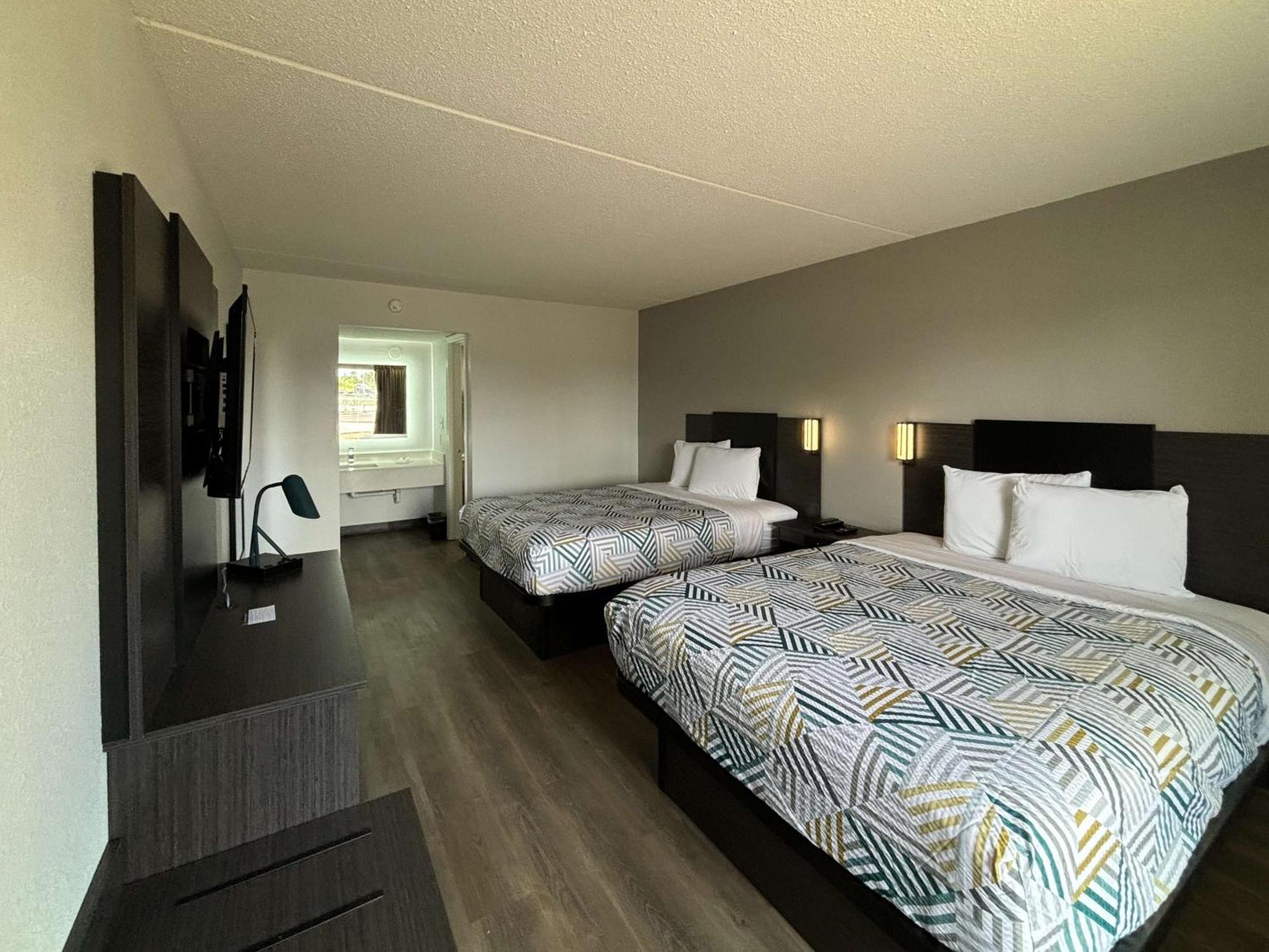 Motel 6 Richmond, Ky Eku Campus Area Eksteriør bilde