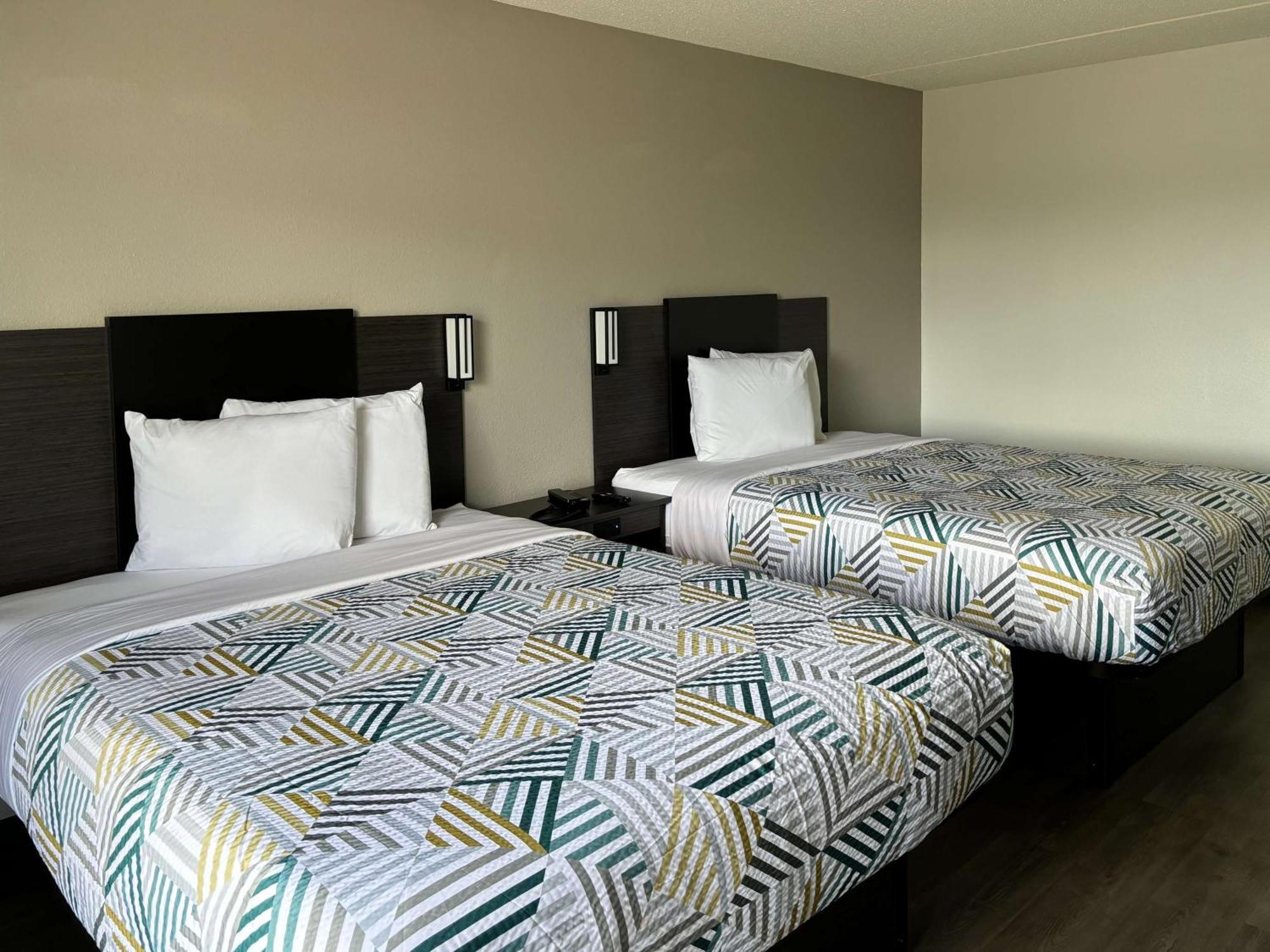 Motel 6 Richmond, Ky Eku Campus Area Eksteriør bilde