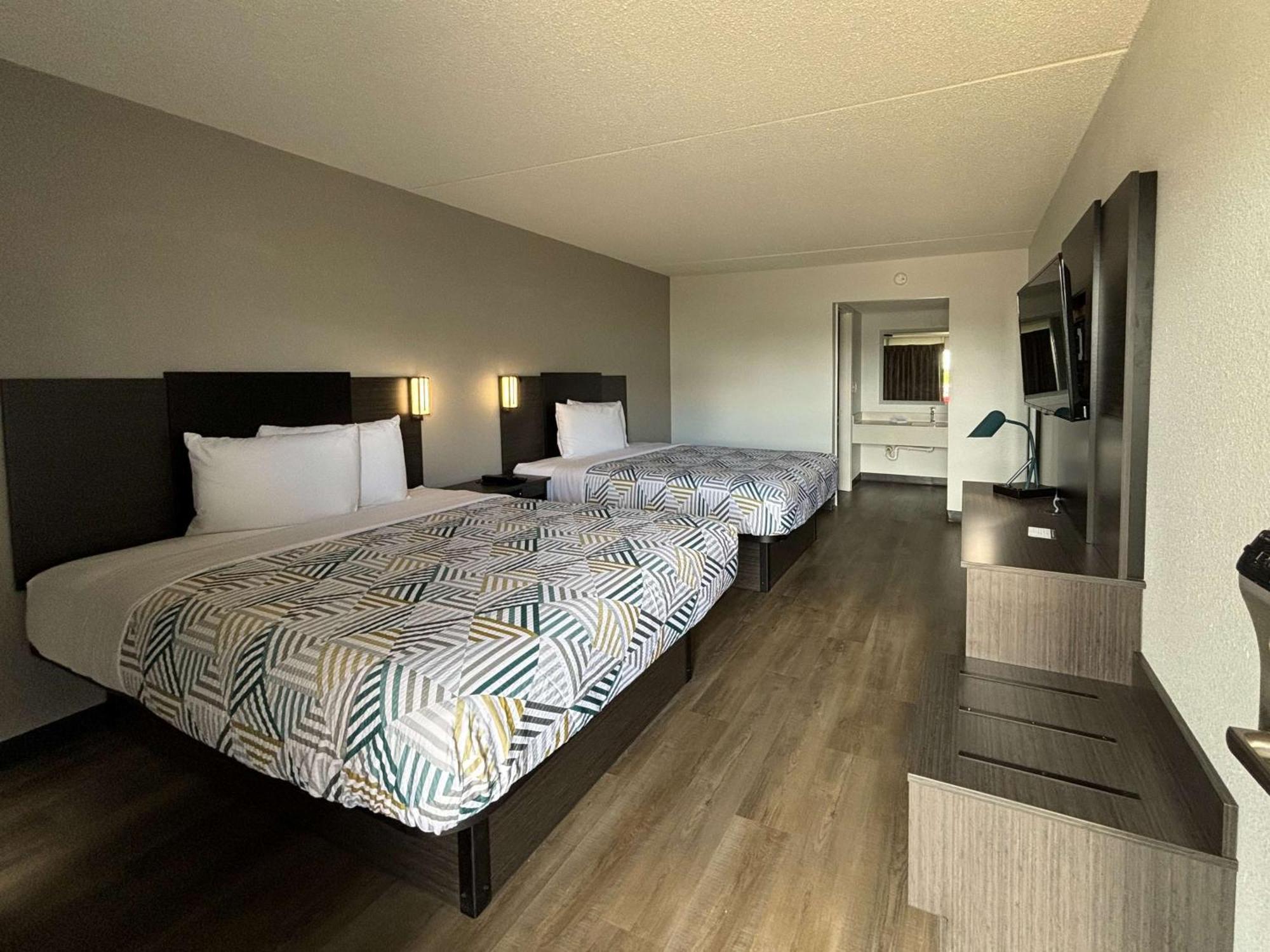 Motel 6 Richmond, Ky Eku Campus Area Eksteriør bilde