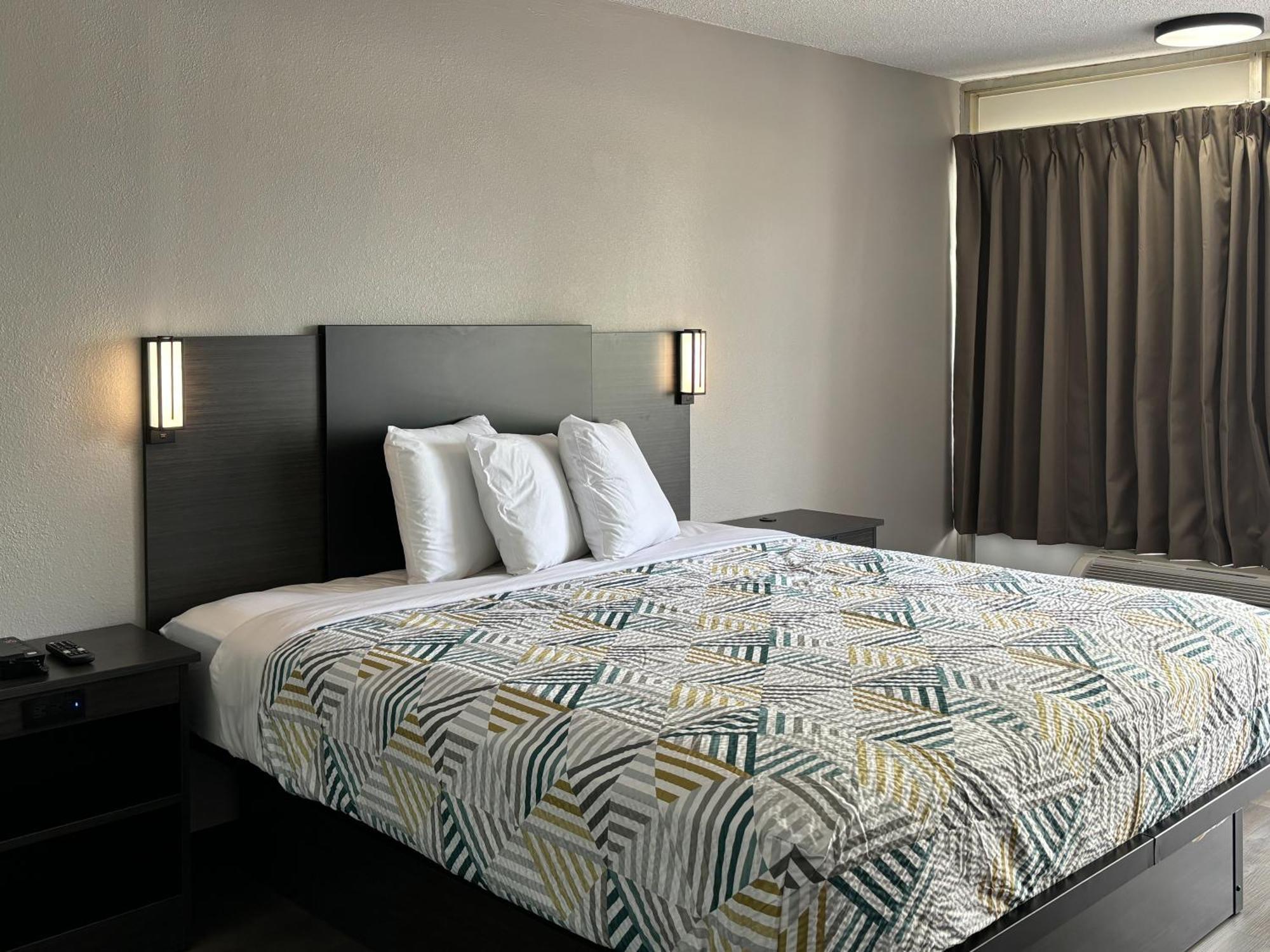 Motel 6 Richmond, Ky Eku Campus Area Eksteriør bilde