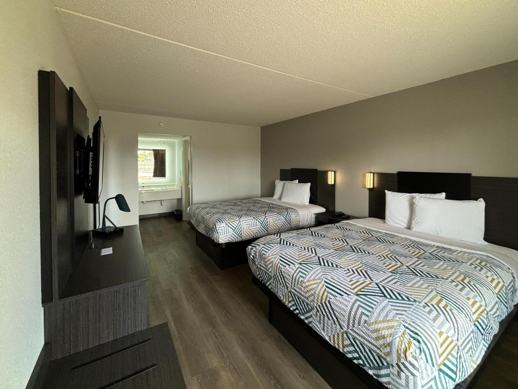 Motel 6 Richmond, Ky Eku Campus Area Eksteriør bilde