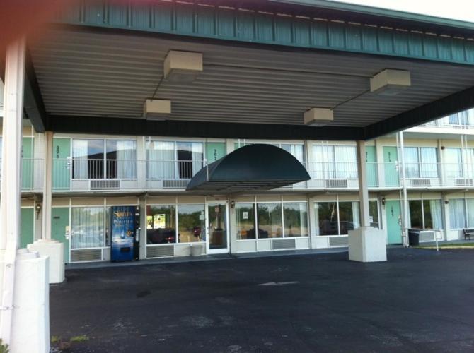 Motel 6 Richmond, Ky Eku Campus Area Eksteriør bilde